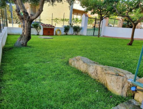 Private Housing - TRILO GARDEN - 350m dalla spiaggia La Caletta